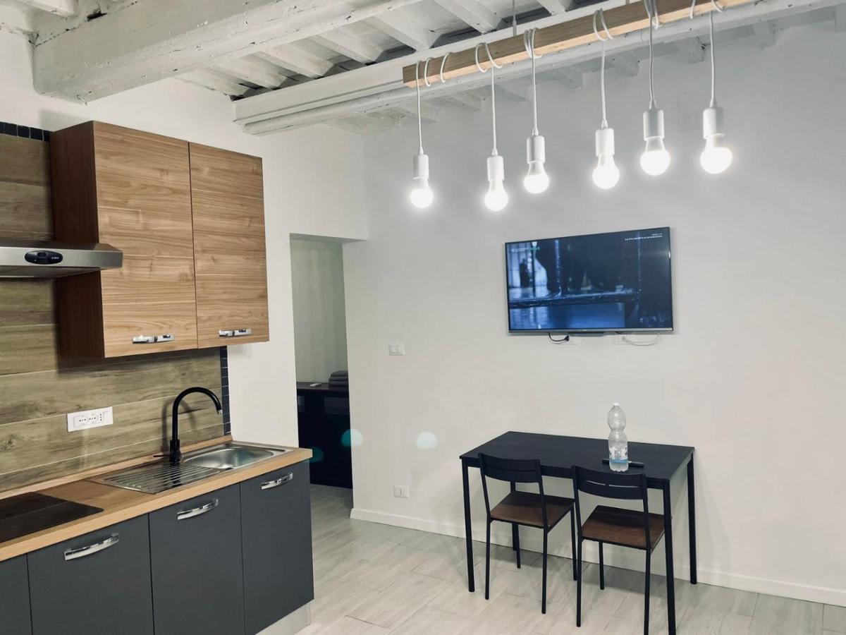 New Apartment 2 Minute From The Port Livorno Buitenkant foto