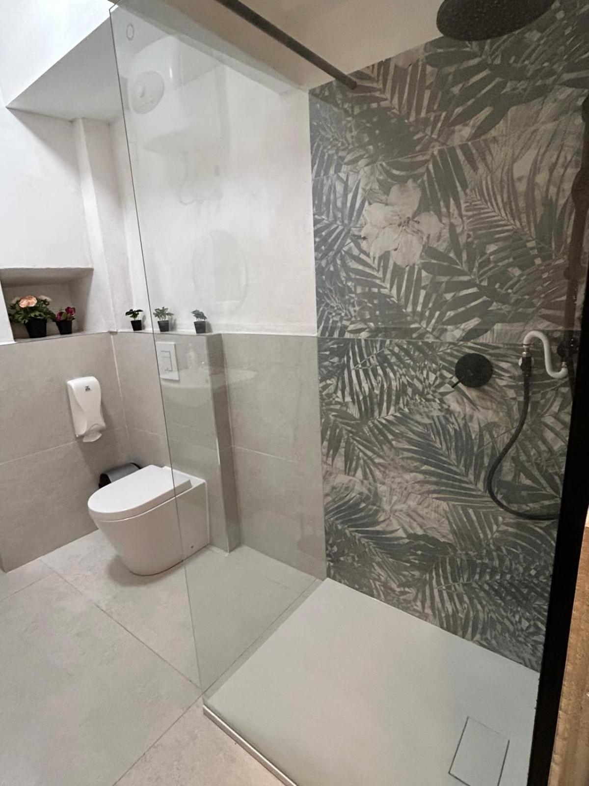 New Apartment 2 Minute From The Port Livorno Buitenkant foto